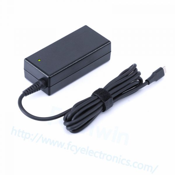 TP001-15W-5V-3A-usb-C-charger-fcy02.jpg